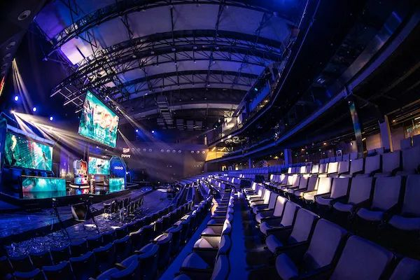 的年轻球员 的年轻球员